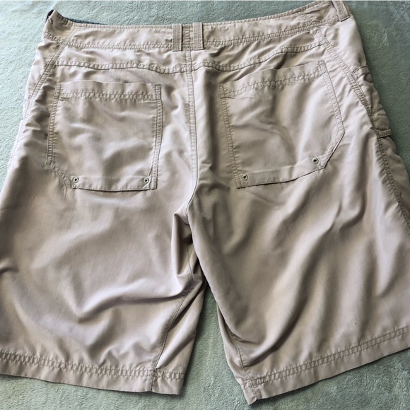 Mountain Hard Wear Taupe Lightweight Nylon Long Shorts - Picture 3 of 12